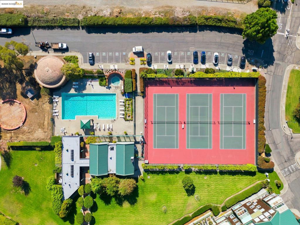 BRICKYARD LANDNG - Residential