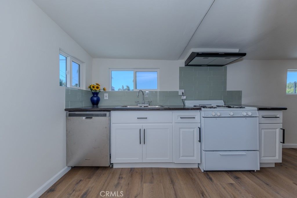 listing image 130728310926737951733