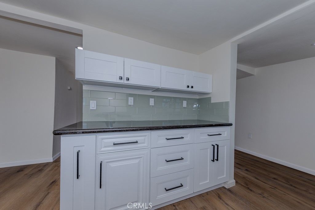 listing image 130722922021505468132
