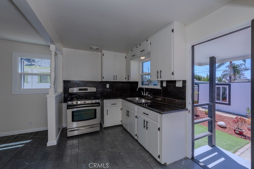 listing image 130720585998753807021