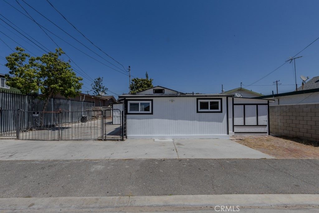 listing image 130729140552827016789
