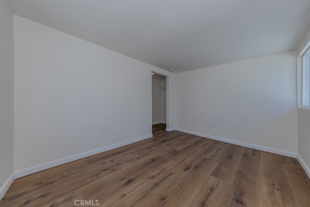 listing image 130726431765386404466