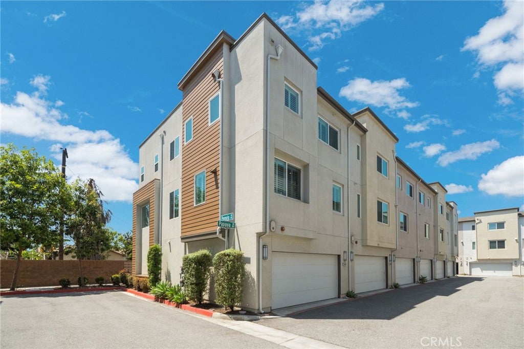 14428 Papaya Lane 1