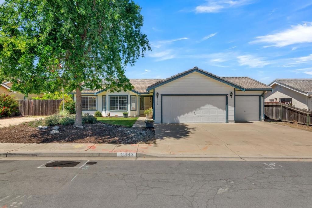 Photo of 51440 White Oak Drive, King City, CA 93930 (MLS # ML82043622)