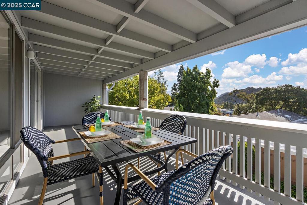 ROSSMOOR - Residential