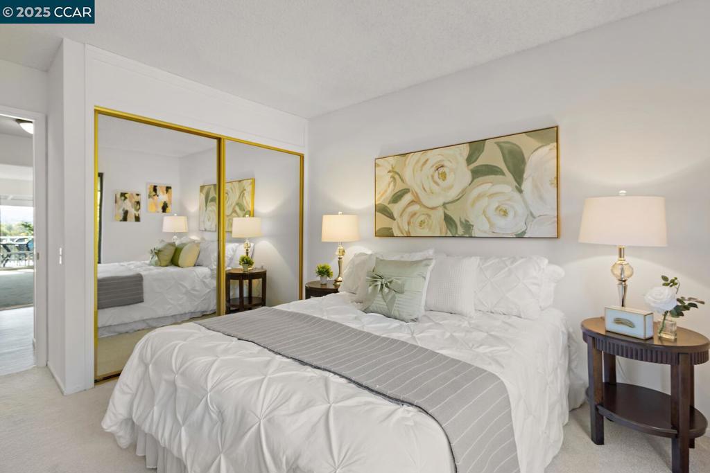 ROSSMOOR - Residential