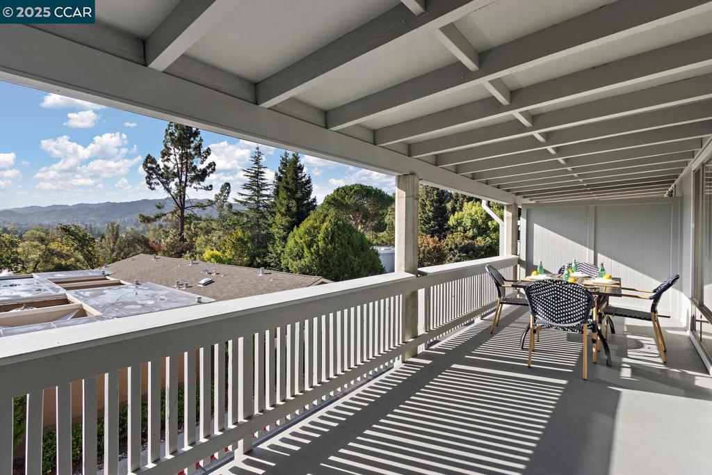 ROSSMOOR - Residential