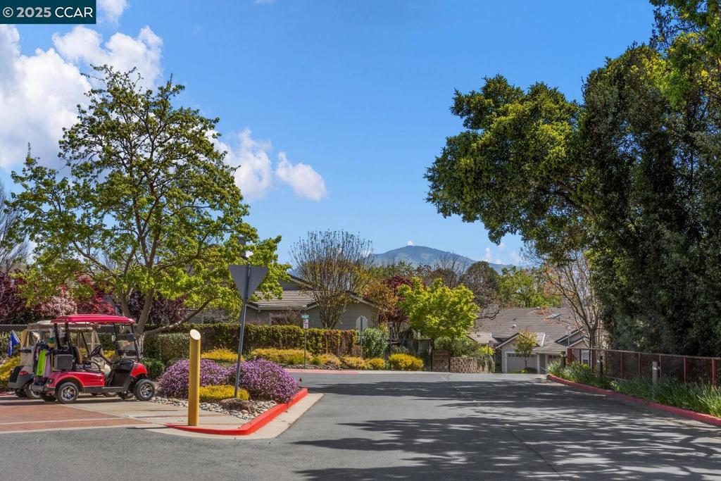 ROSSMOOR - Residential