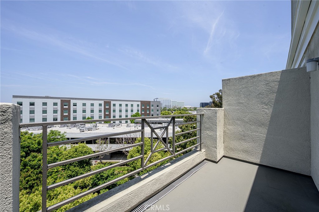 Metropolitan (MET) - Residential