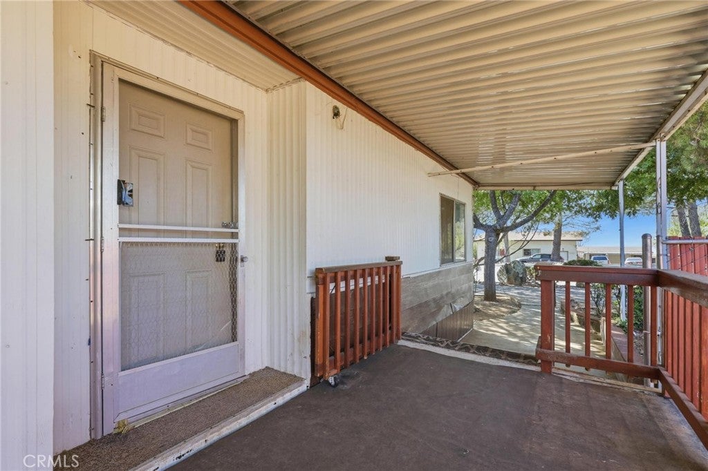 5116 Royal Oaks Drive