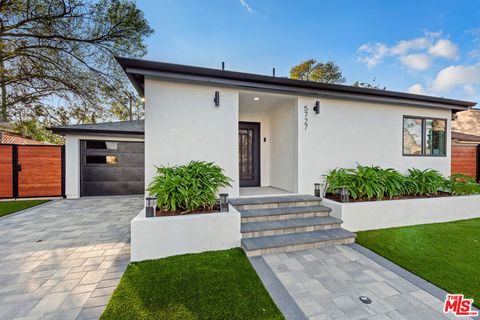 5727 Newcastle Avenue Encino CA 91316