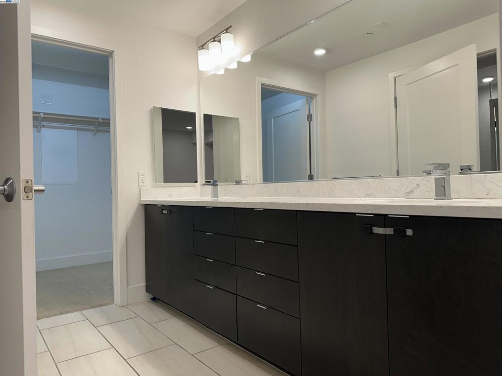 CENTRAL FREMONT - Residential