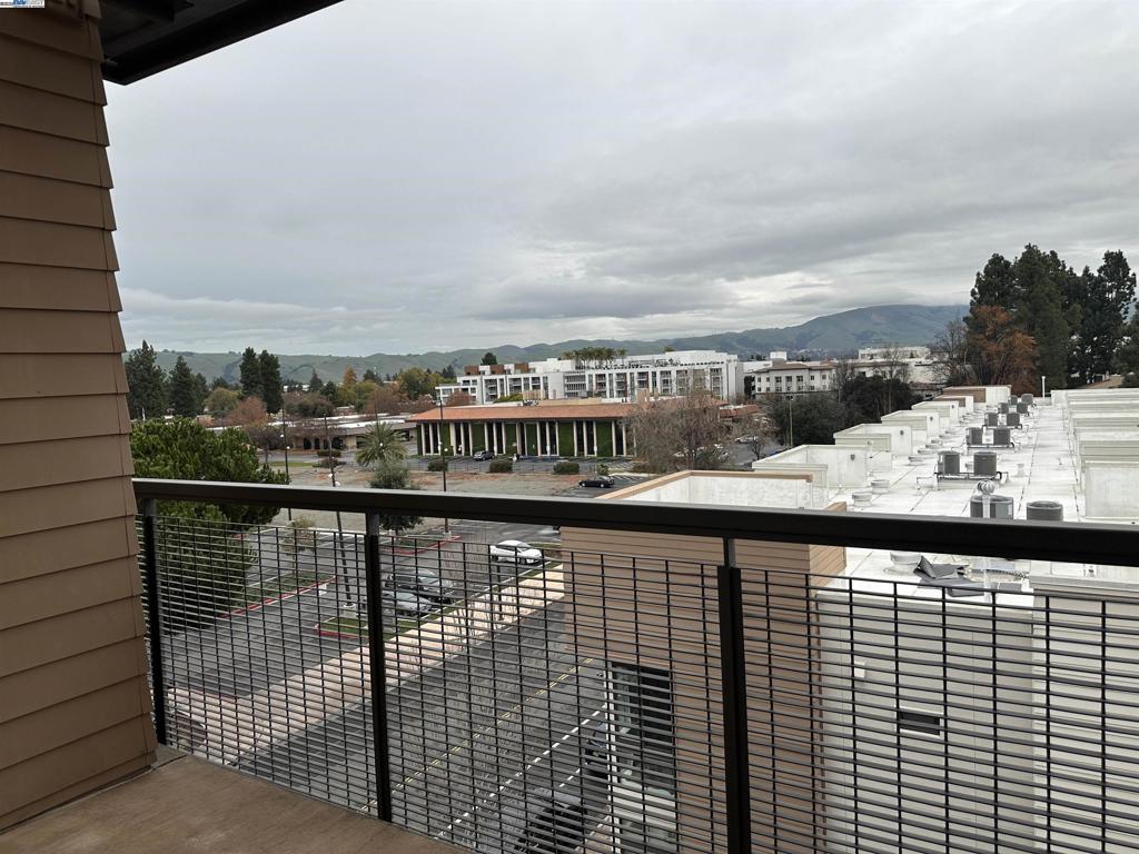 CENTRAL FREMONT - Residential