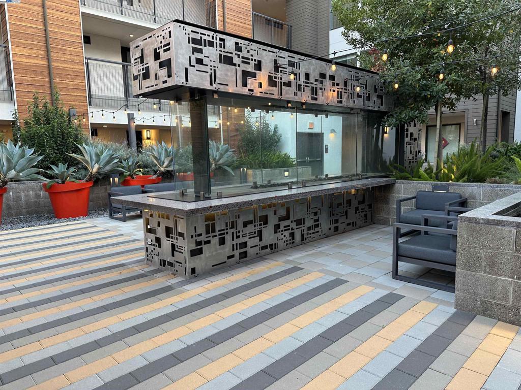 CENTRAL FREMONT - Residential