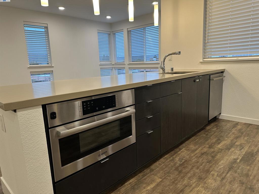 CENTRAL FREMONT - Residential