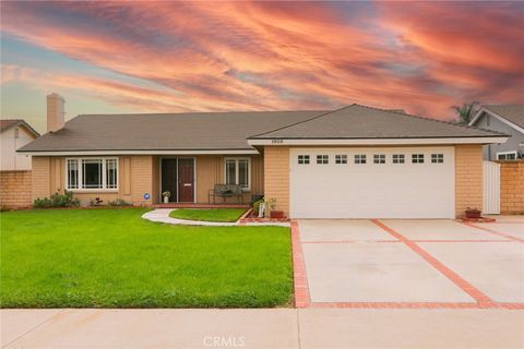 1925 Frederick St Placentia CA 92870