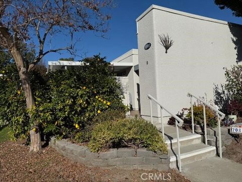 2082 Ronda Granada D Laguna Woods CA 92637