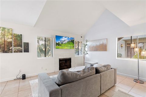 Photo of 313 N Melrose Dr, Vista, CA 92083 (MLS # SW26059872)