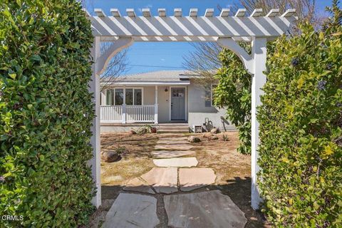Photo of 901 Grandview Avenue, Ojai, CA 93023 (MLS # V1-34863)