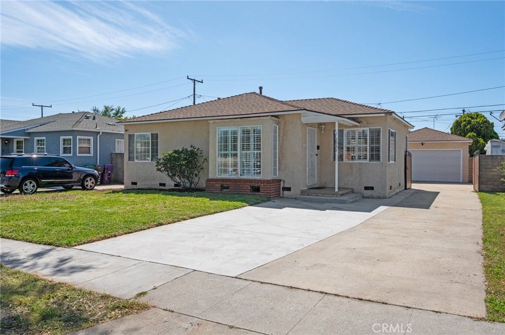 Photo of 2951 Baltic Avenue, Long Beach, CA 90810 (MLS # SB26083866)