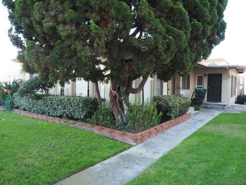 Photo of 2127 2131 1/2 Felspar ST, San Diego, CA 92109 (MLS # 260018256SD)