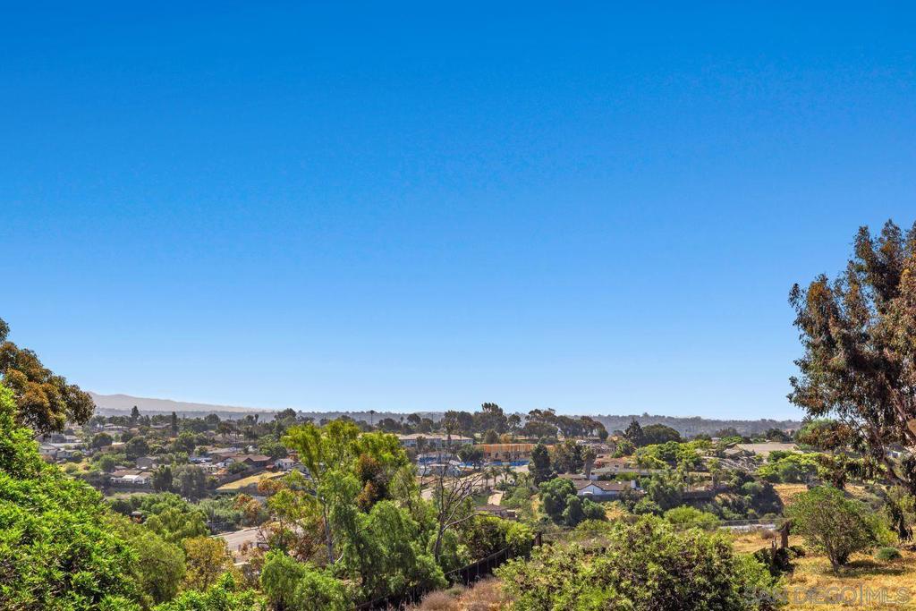 2241 Prospect