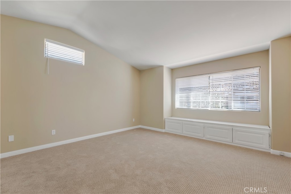 Capri West Oaks (832) - Residential Lease