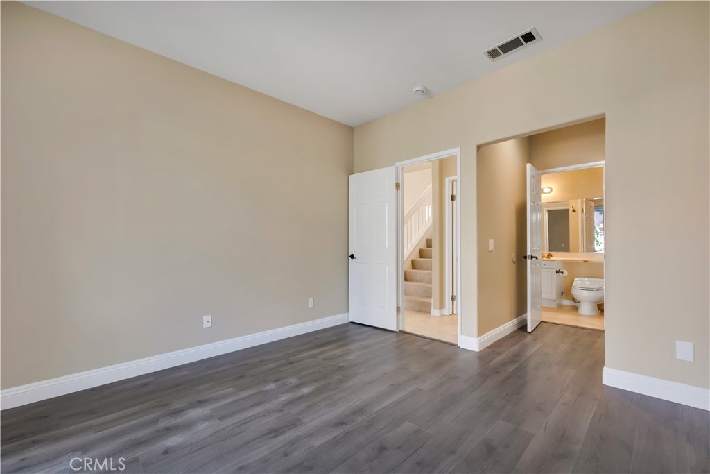 Capri West Oaks (832) - Residential Lease