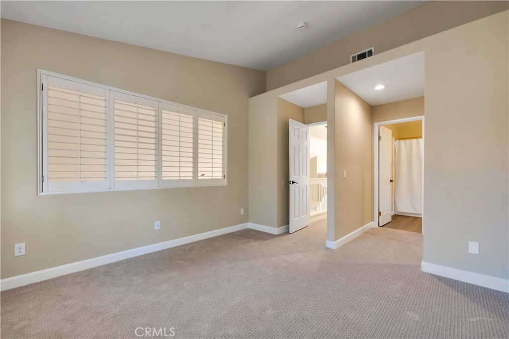 Capri West Oaks (832) - Residential Lease