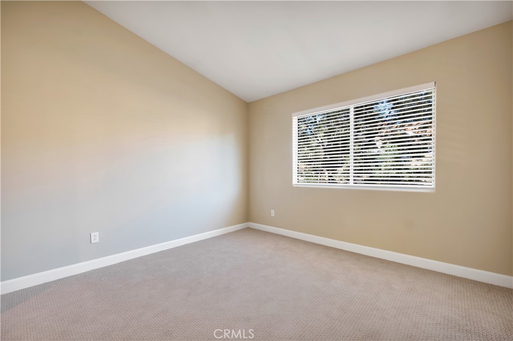 Capri West Oaks (832) - Residential Lease