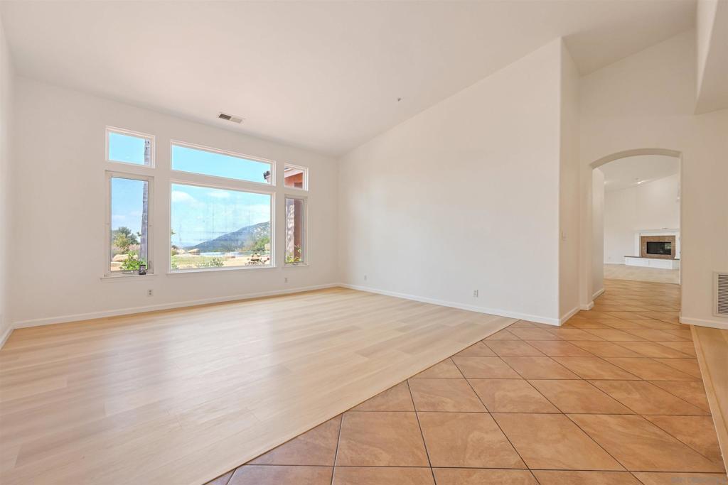 Valley Center - Residential