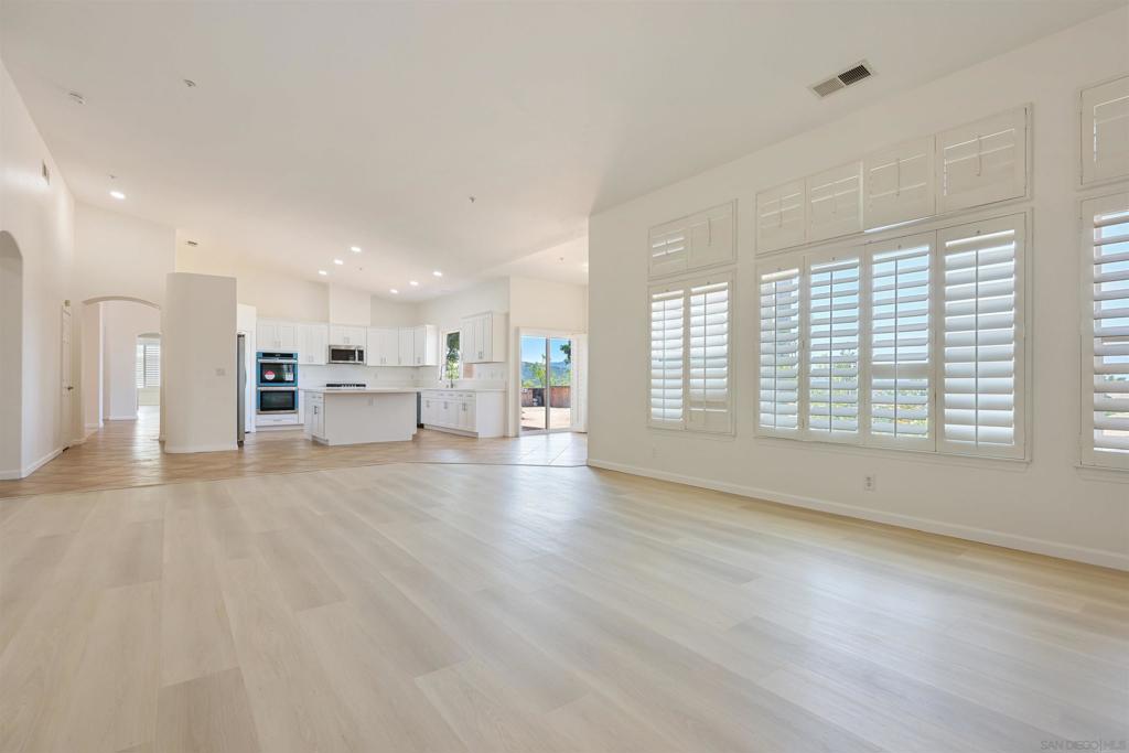 Valley Center - Residential