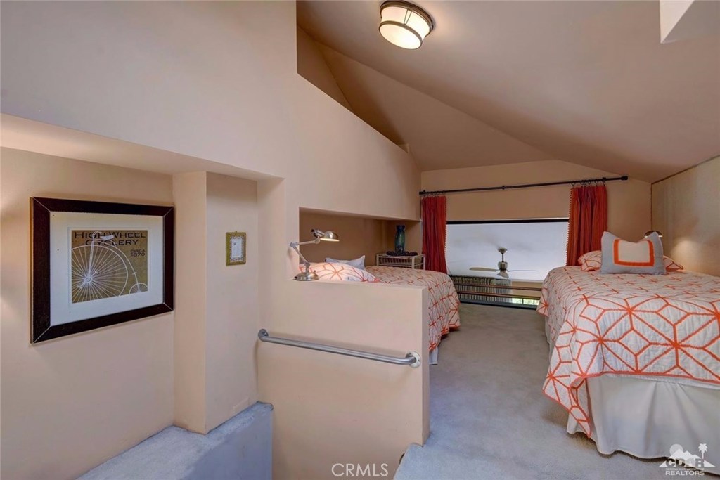 Woodhaven Country Cl - Residential