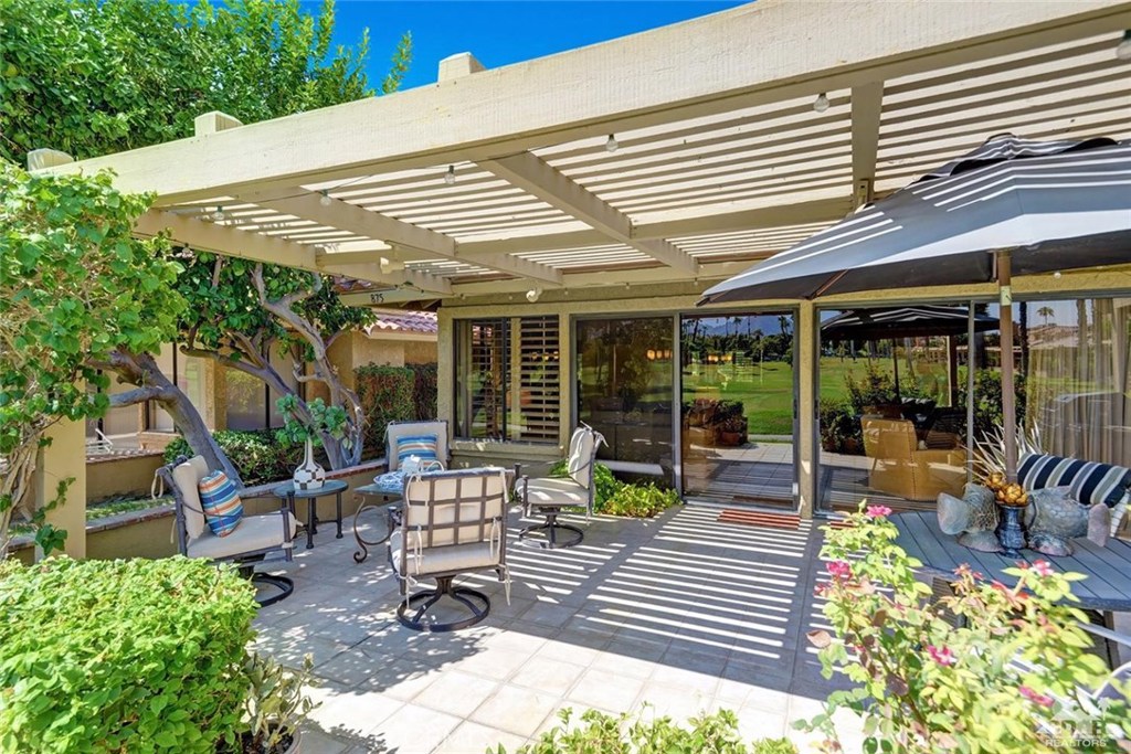 Woodhaven Country Cl - Residential