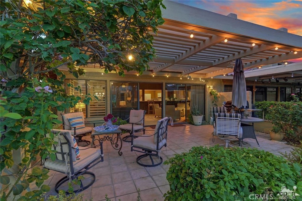 Woodhaven Country Cl - Residential