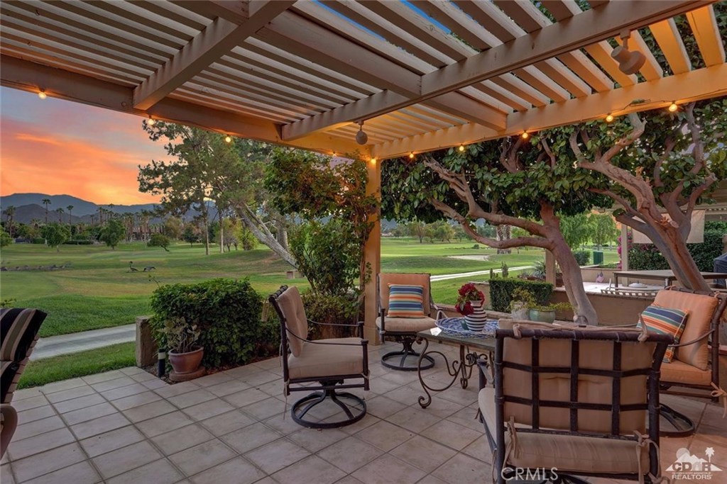 Woodhaven Country Cl - Residential