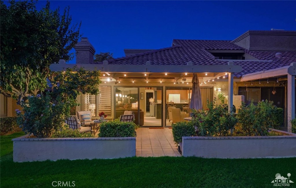 Woodhaven Country Cl - Residential