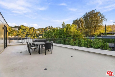Photo of 3659 1/2 Regal Pl, Los Angeles, Ca 90068, Usa #3659 1/2, Los Angeles, CA 90068 (MLS # 26998215)