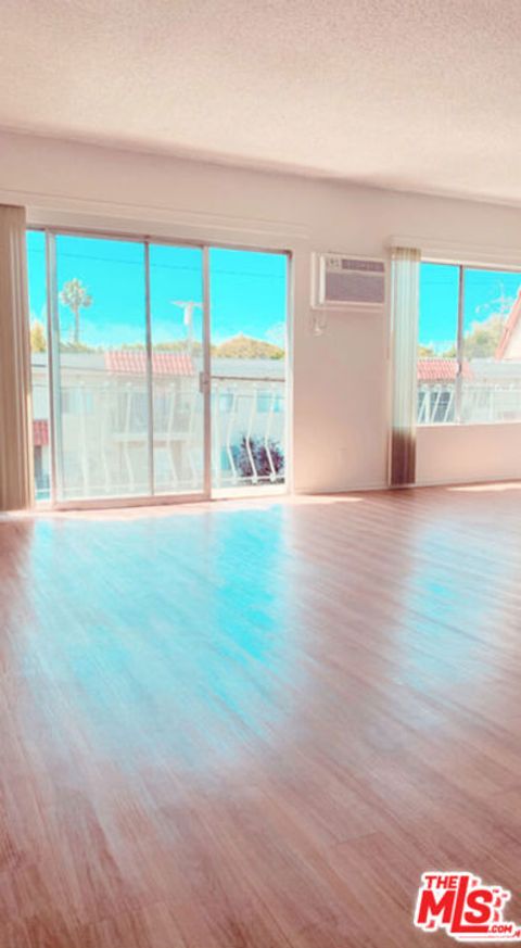 Photo of 11081 ROSE Avenue #10, Los Angeles, CA 90034 (MLS # 26655173)