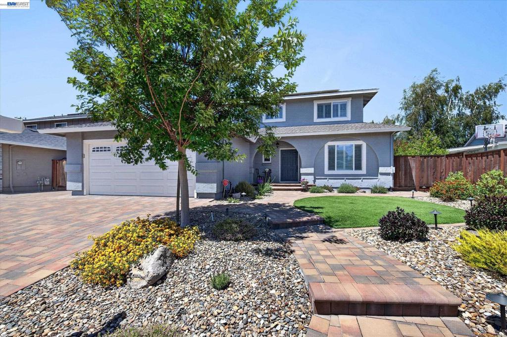 3026 Ferndale Ct
