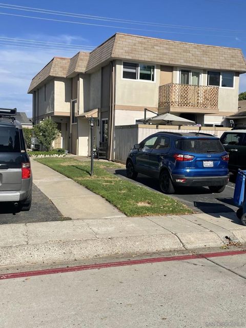 10009 Santana Ranch Ln. Santee CA 92071