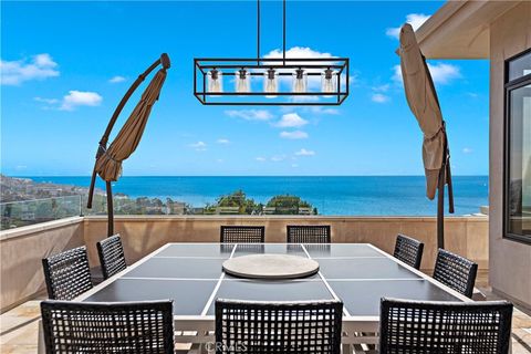 Photo of 31460 Ceanothus Drive, Laguna Beach, CA 92651 (MLS # LG26112777)