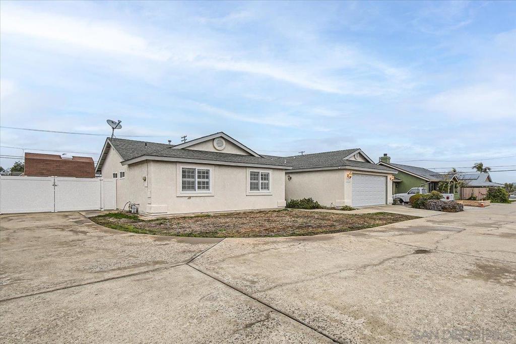 2678 Buena Vista Avenue