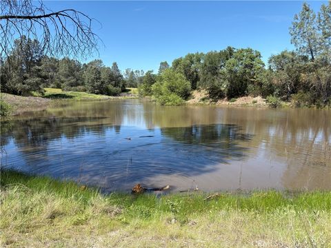 Photo of 705 Calf Canyon, Creston, CA 93432 (MLS # NS26068125)