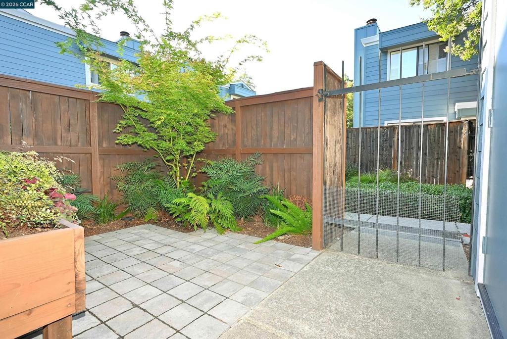 1290 Honey Trail