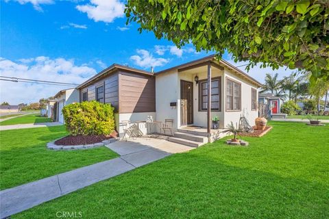 7781 Ledon Way Midway City CA 92655