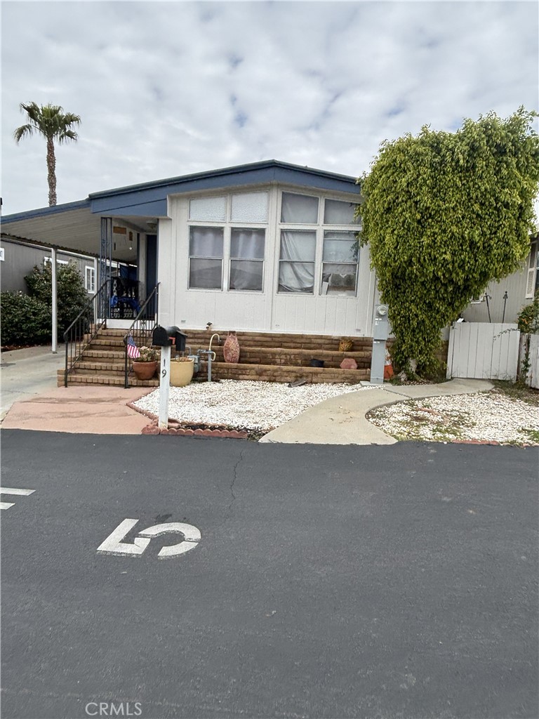 1414 W Central Avenue 19