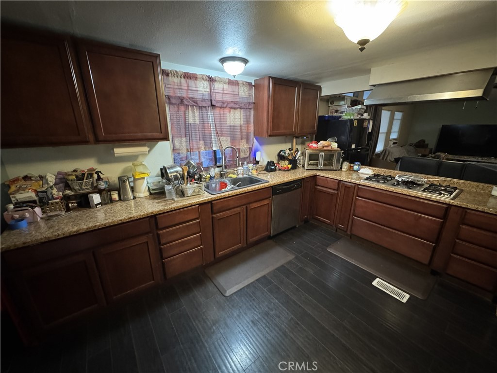 1414 W Central Avenue 19