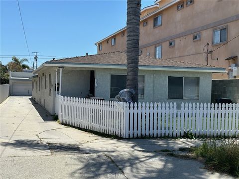 Photo of 1510 W 227th St, Torrance, CA 90501 (MLS # IN25241585)