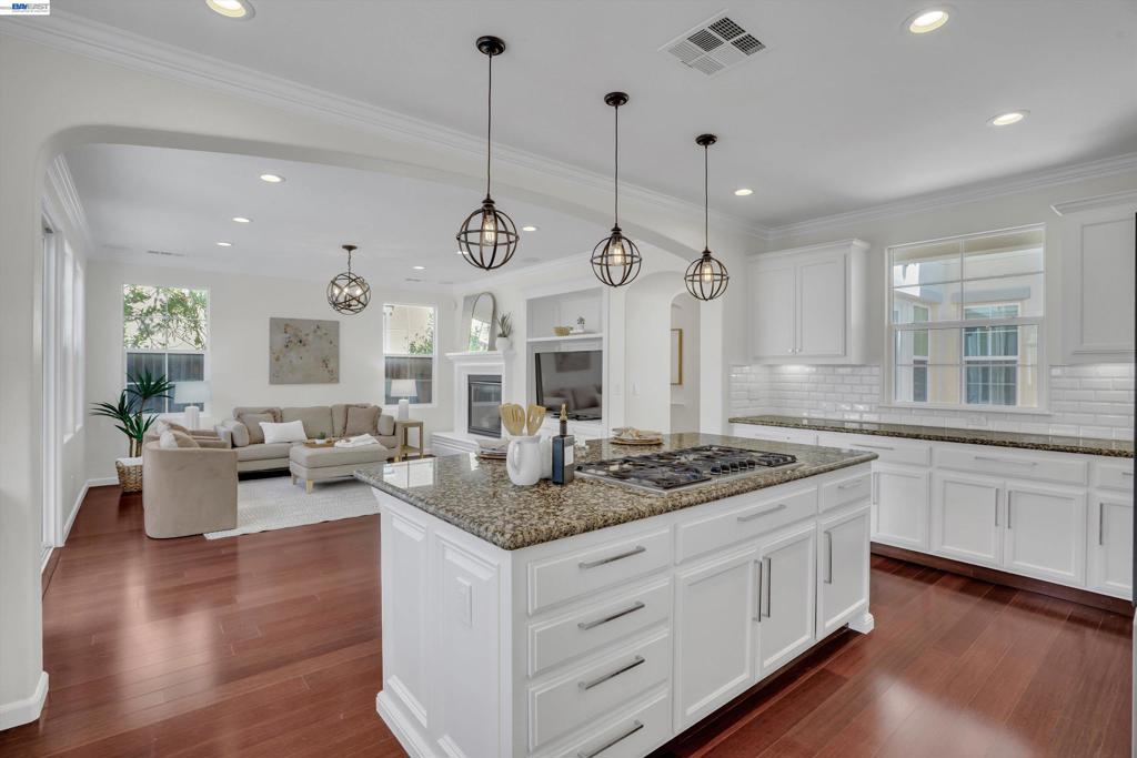 3567 Cinnamon Ridge Rd